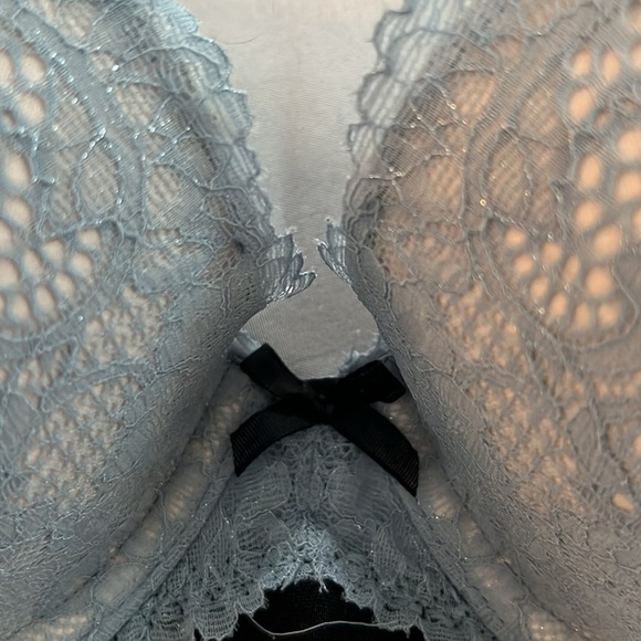 VS Dream Angels Lined Demi 34C - Picture 3 of 7